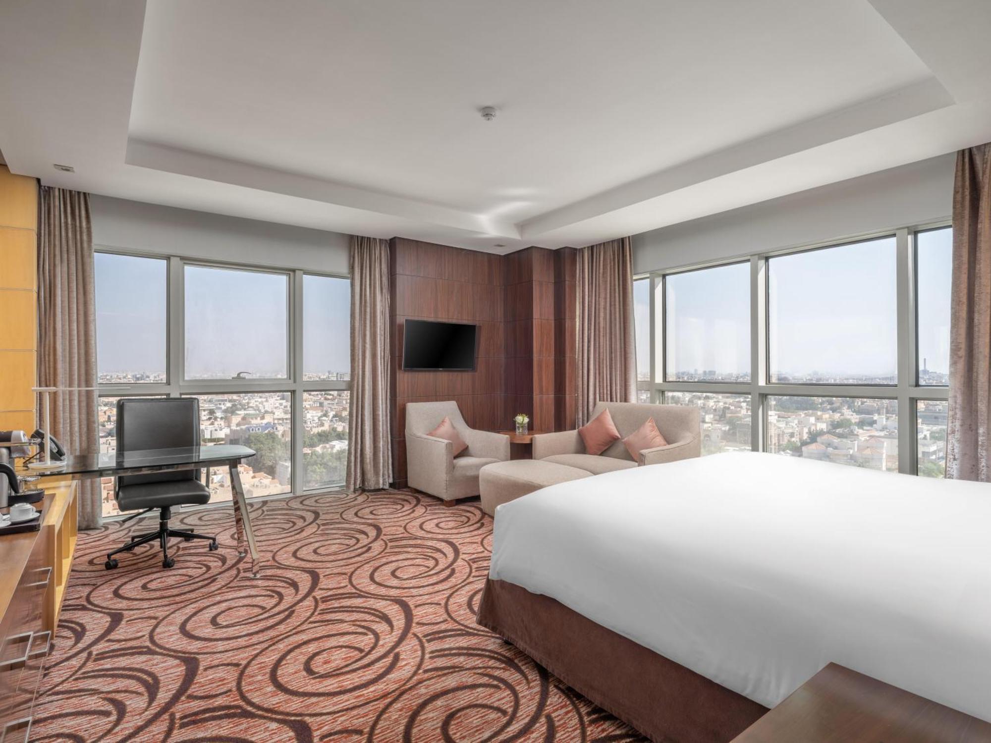 Hotel The Venue Corniche